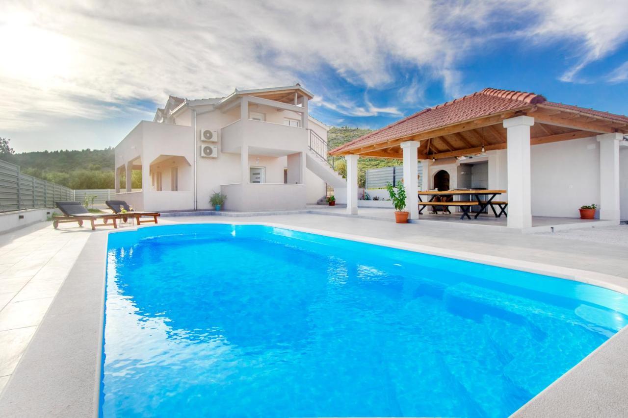 Villa San Dograde Exterior photo